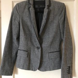 Women’s Zara Blazer Size S Great Condition